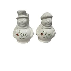 PFALTZGRAFF Winterberry Snowman Salt and Pepper Shakers Set with Box EPC